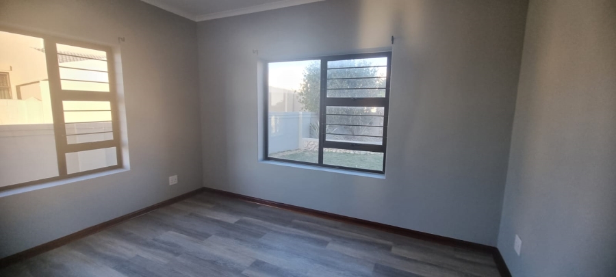 4 Bedroom Property for Sale in Country Club Western Cape